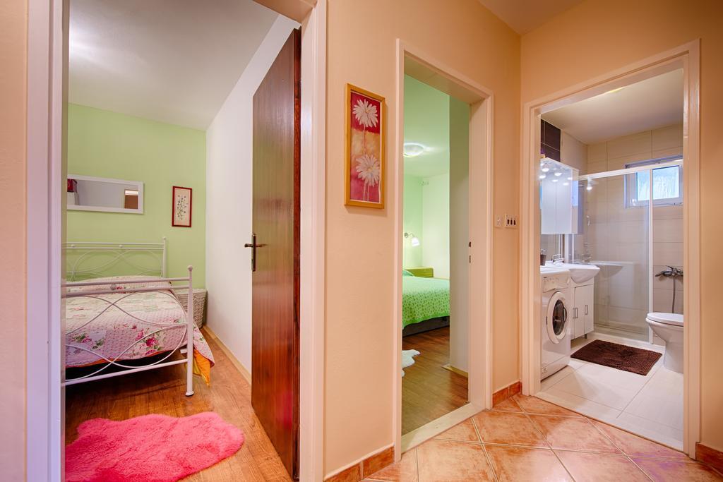 Apartments Popaj Komiža Exteriér fotografie