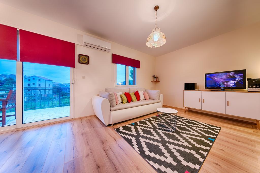 Apartments Popaj Komiža Exteriér fotografie